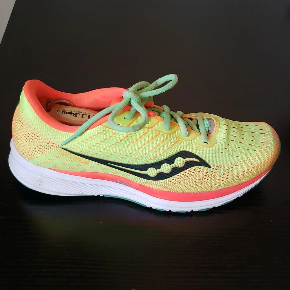 Saucony Ride 13 Powerrun Pre-owned sz10. Wear on left shoe pictured. - Picture 5 of 11